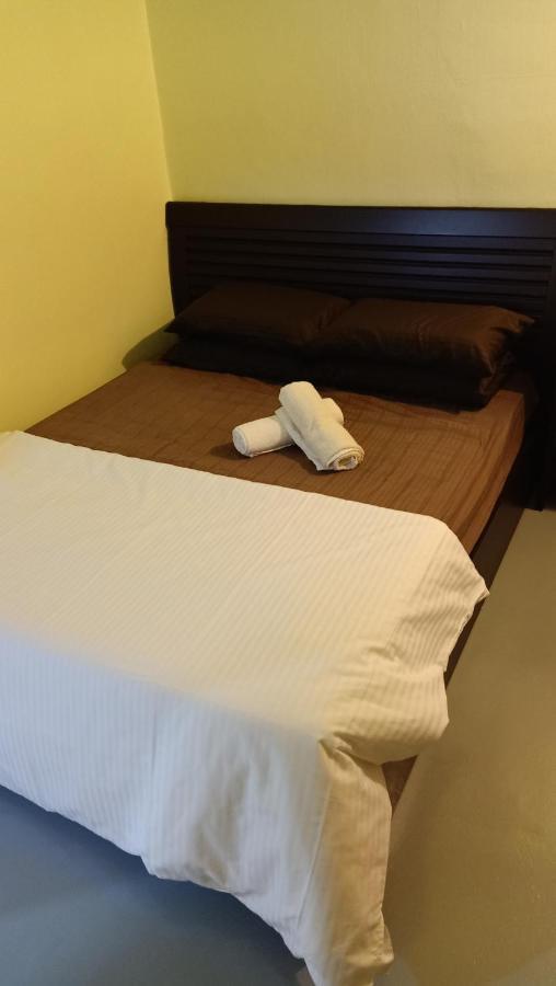 Snoopy Homestay Two Bedroom Batu Pahat Luaran gambar